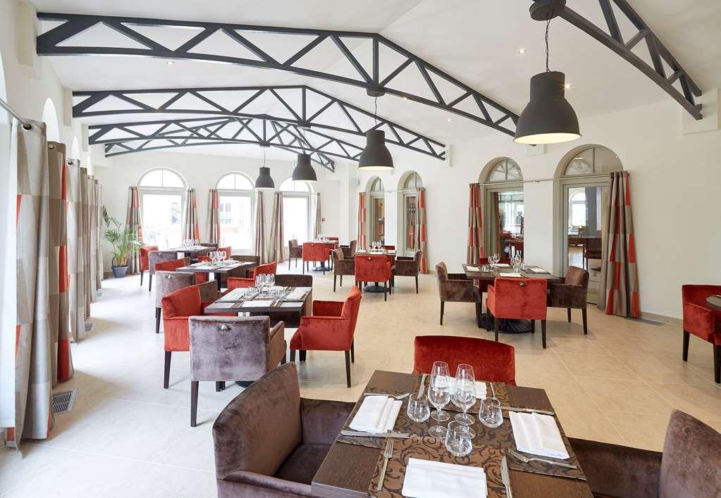 Mercure Maintenon Restoran gambar