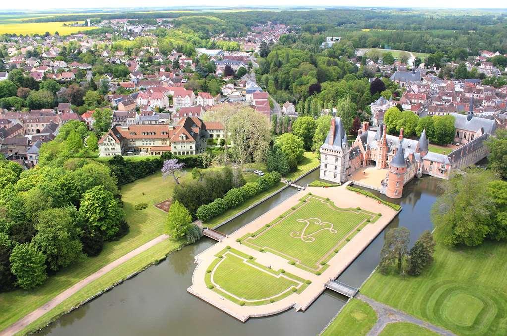 Mercure Maintenon Luaran gambar