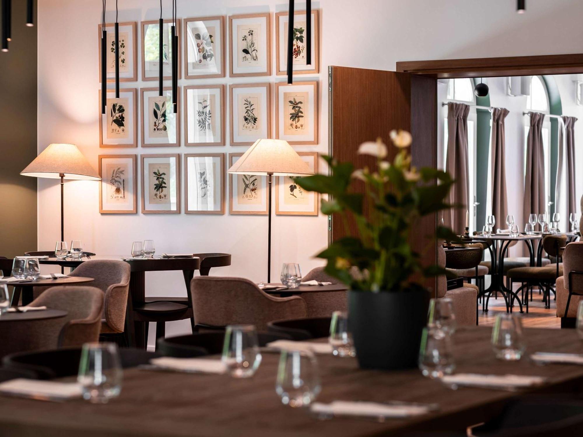 Mercure Maintenon Luaran gambar
