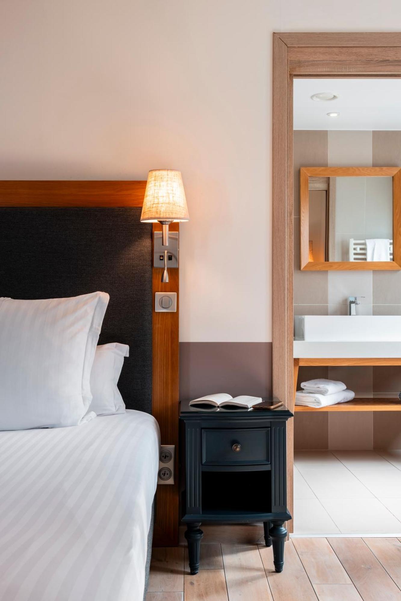 Mercure Maintenon Luaran gambar