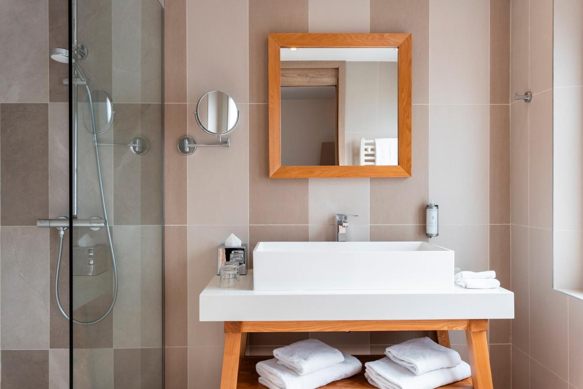 Mercure Maintenon Luaran gambar
